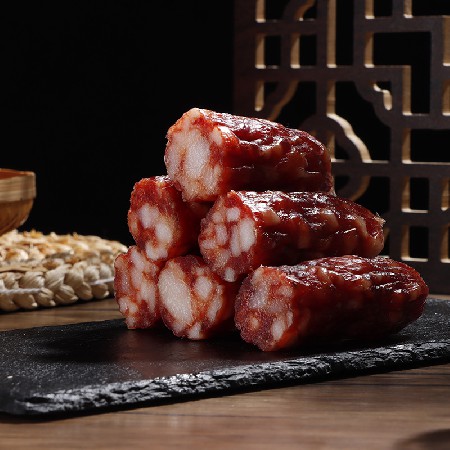 厂家供应广味香肠腊肠广东广味麻辣味五香味烟熏腊肉地摊散装灌肠