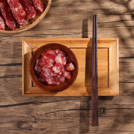 厂家供应切片腊肠2.5kg一箱广东特产广式腊肠农家风味真空包装